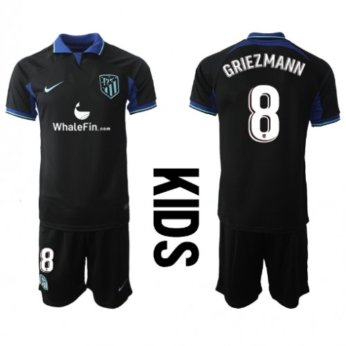 Atletico Madrid Antoine Griezmann #8 Bortedraktsett Barn 2022-23 Kortermet (+ Korte bukser) Atletico Madrid Antoine Griezmann #8 Bortedraktsett Barn 2022-23 Kortermet (+ Korte bukser)